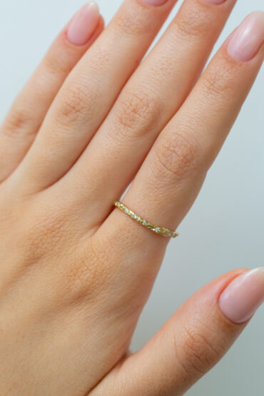 14K Gold Ring set with Diamonds - Image 2