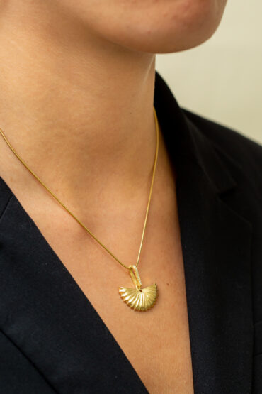 18K Gold Necklace set with 0.06 ct Diamonds - Image 4